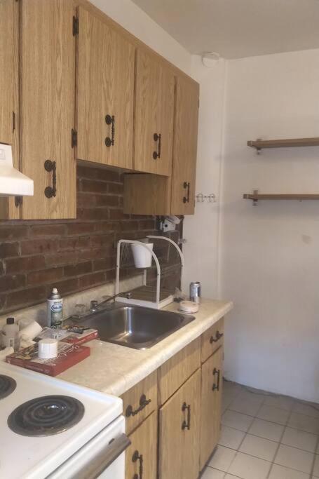 Awesome Cozy 1 Bedroom Coachhouse Toronto Dış mekan fotoğraf